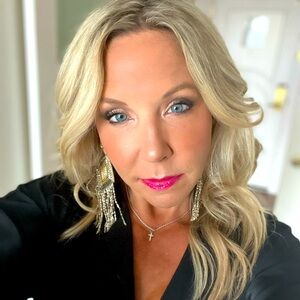 Meet your Posher, Keri